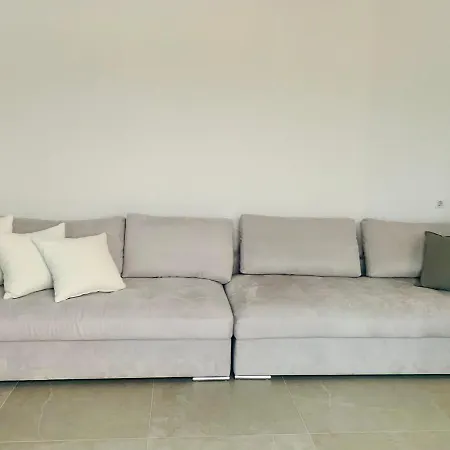 Gerani Deluxe 2 *