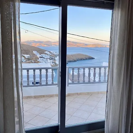 Apartament Gerani Deluxe 2 *