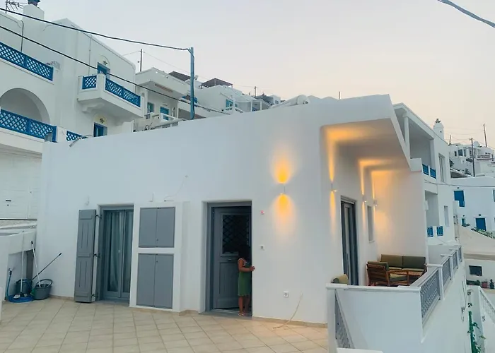 Gerani Deluxe 2 アパート *