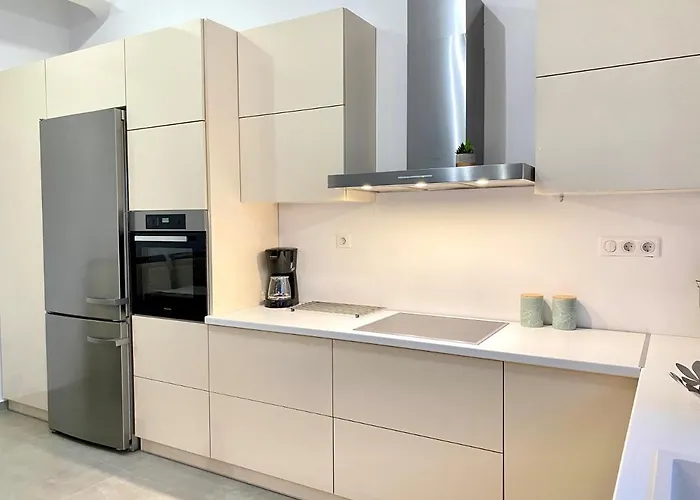 Gerani Deluxe 2 アパート