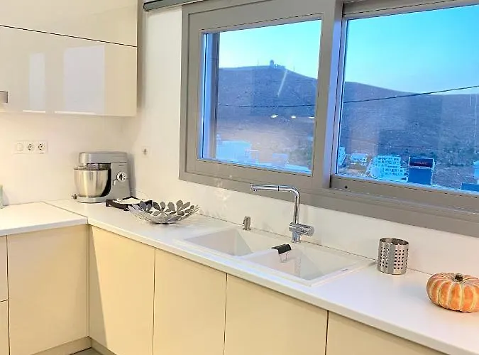 Gerani Deluxe 2 アパート